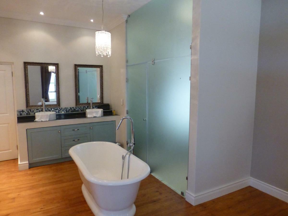 3 Walter Street Lägenhet Riebeek-Kasteel Exteriör bild
